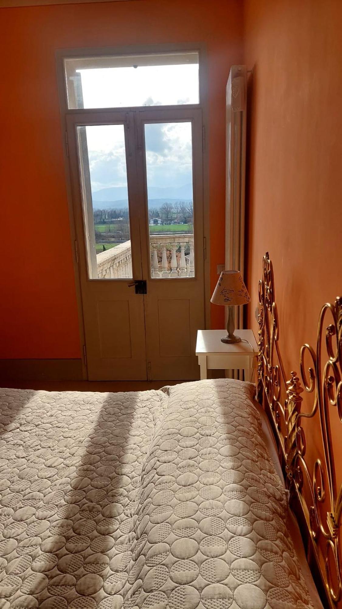 La Casa Del Mago Camere E Appartamenti Pissignano Exteriör bild